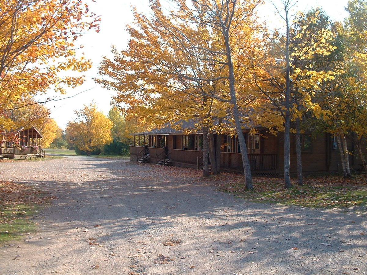 Ingonish Chalets Exterior foto